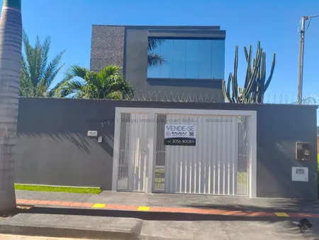 Sobrado em Bela Laguna