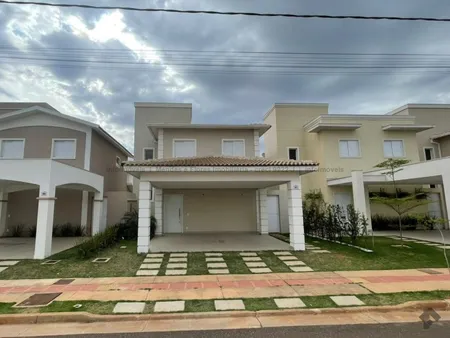 Sobrado-Condomínio em Tiradentes