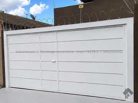 Casa-Térrea em Jardim Noroeste