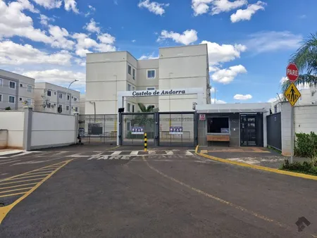 Apartamento em Pioneiros