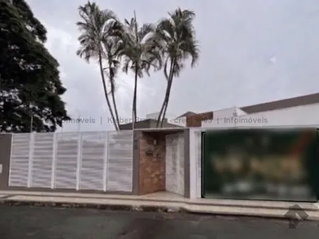 Casa-Térrea em Vila Rica