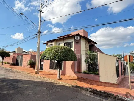 Casa-Térrea em Giocondo Orsi