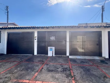 Casa-Térrea em Vila Bandeirante