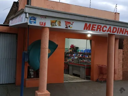 Casa Comercial em Centro