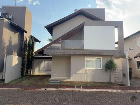 Sobrado-Condomínio em Jardim Veraneio