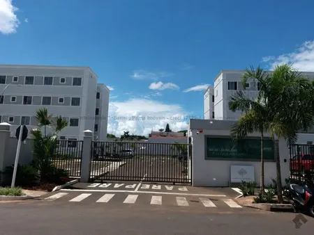 Apartamento em Flamboyant