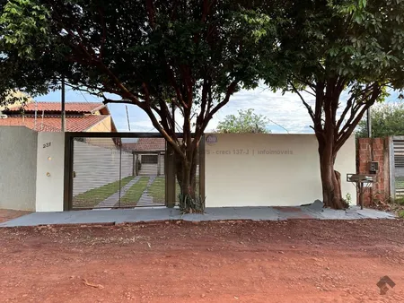 Casa-Térrea em Jardim das Nações