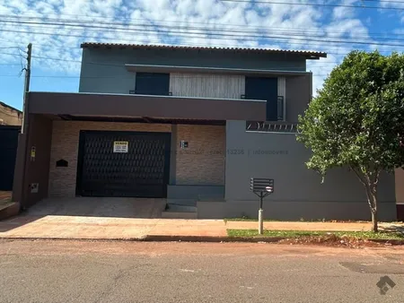 Sobrado em Caiçara