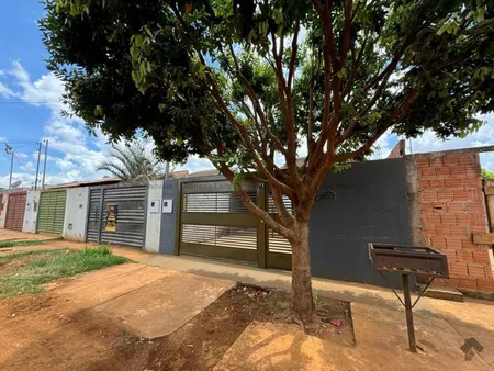 Casa-Térrea em Nova Campo Grande