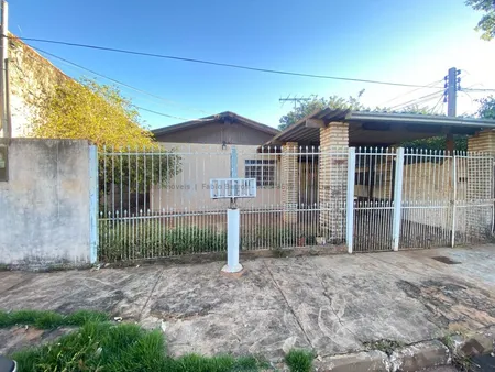Casa-Térrea em Santo Antônio