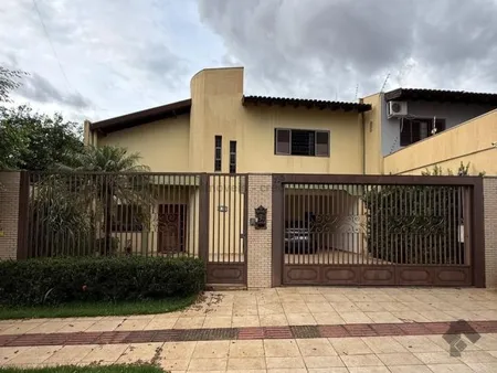Sobrado em Jardim Bela Vista