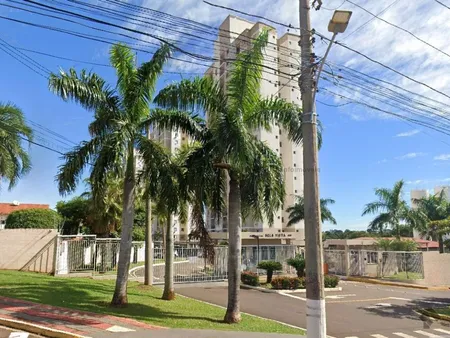 Apartamento em Parque Rita Vieira