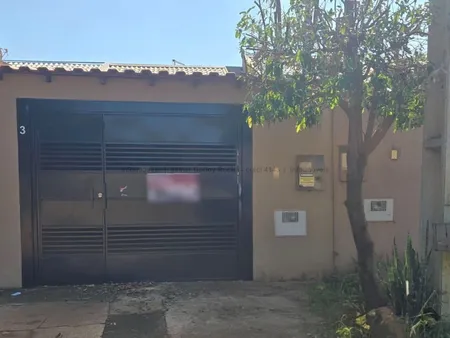 Casa-Térrea em Nova Campo Grande