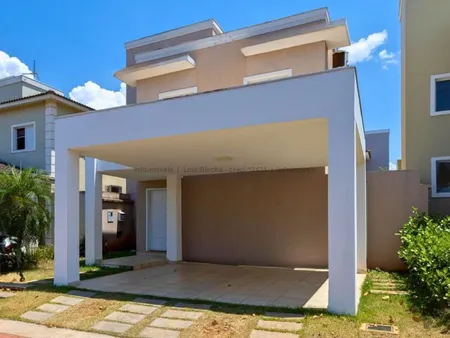 Sobrado-Condomínio em Tiradentes