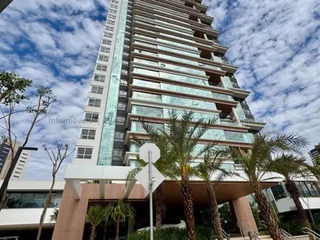 Apartamento em Royal Park