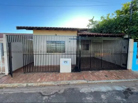 Casa-Térrea-Condomínio em Tijuca