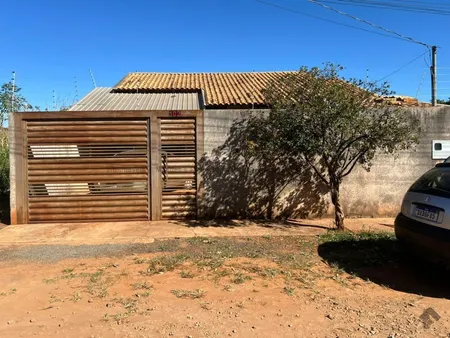 Casa-Térrea em Jardim Carioca