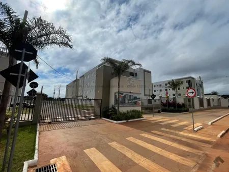 Apartamento em Centenário