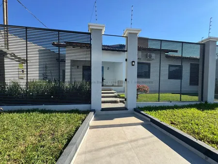 Casa-Térrea em Novos Estados