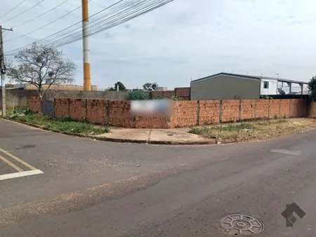Terreno em Parque Isabel Gardens