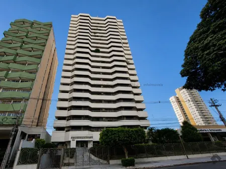 Apartamento em Centro