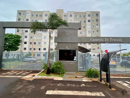Apartamento em Vila Carlota