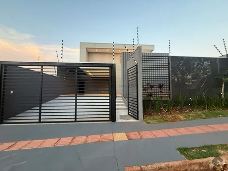 Casa-Térrea em Rita Vieira