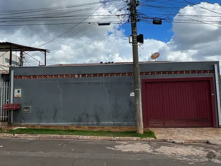 Casa-Térrea em Maria Aparecida Pedrossian