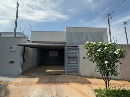 Casa-Térrea em Loteamento Água Limpa Park
