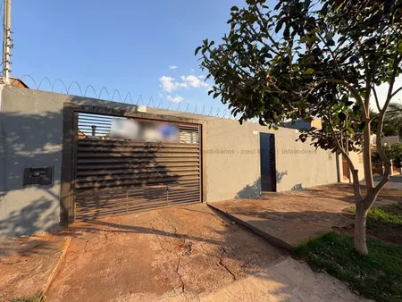 Casa-Térrea em Rita Vieira