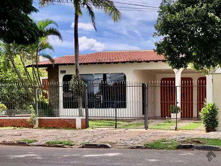 Casa Comercial em Jardim Autonomista