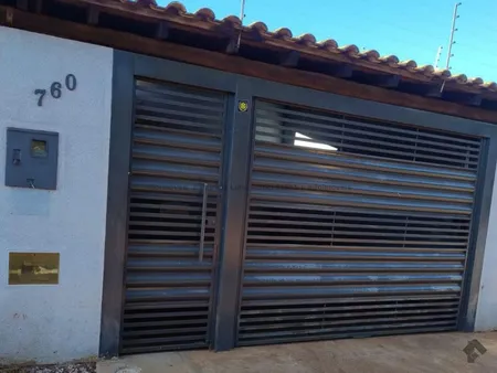 Casa-Térrea em Jardim São Conrado