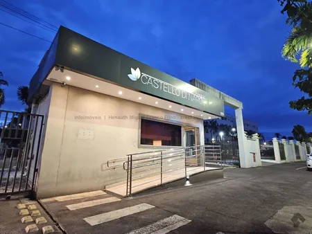 Apartamento em Seminário