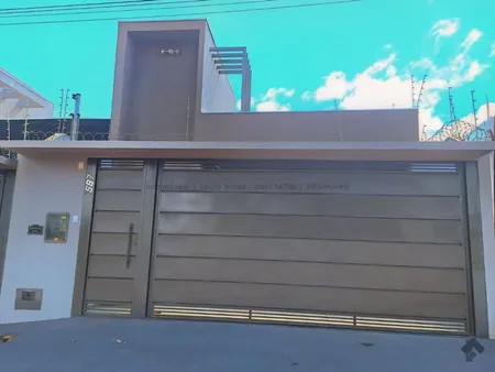 Casa-Térrea em Rita Vieira