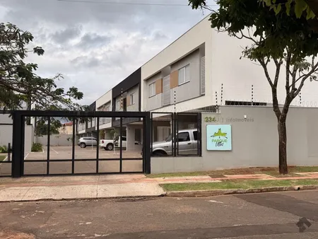 Sobrado-Condomínio em Cidade Jardim