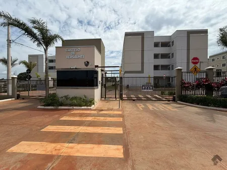 Apartamento em Centenário