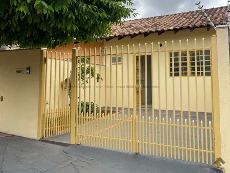Casa-Térrea em Cabreúva