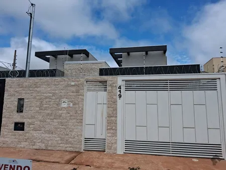 Casa-Térrea em Rita Vieira
