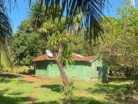 Sitio em Zona Rural