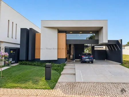Casa-Térrea-Condomínio em Residencial Alphaville IV