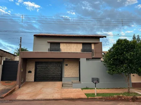 Sobrado em Caiçara