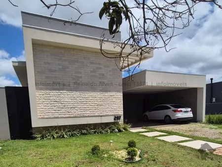 Casa-Térrea-Condomínio em Residencial Alphaville II