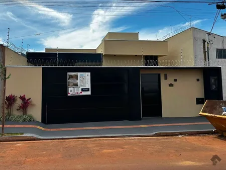 Casa-Térrea em Jardim Vida Nova
