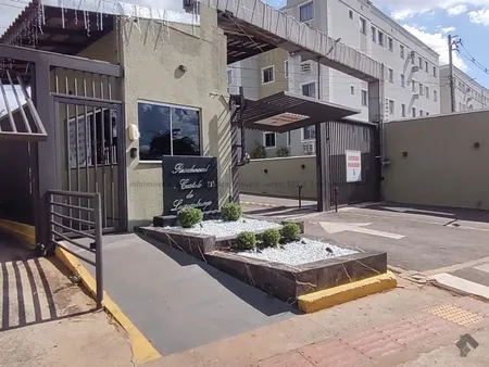 Apartamento em Pioneiros