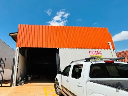Sala / Salão / Loja em Taquarussú