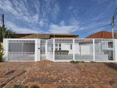 Casa-Térrea em Vila Rica
