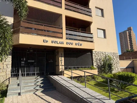 Apartamento em Monte Castelo