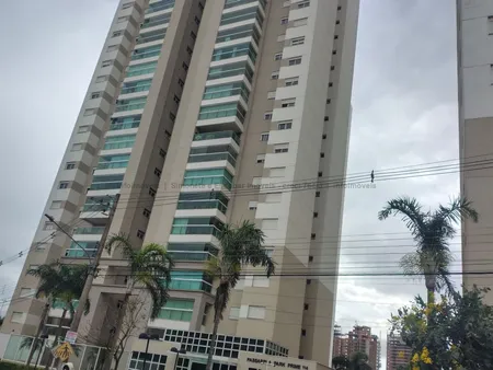 Apartamento em Vivendas do Bosque