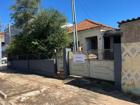 Casa Comercial em Vila Glória