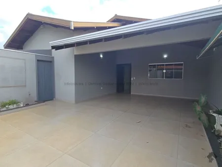 Casa-Térrea em Carandá
